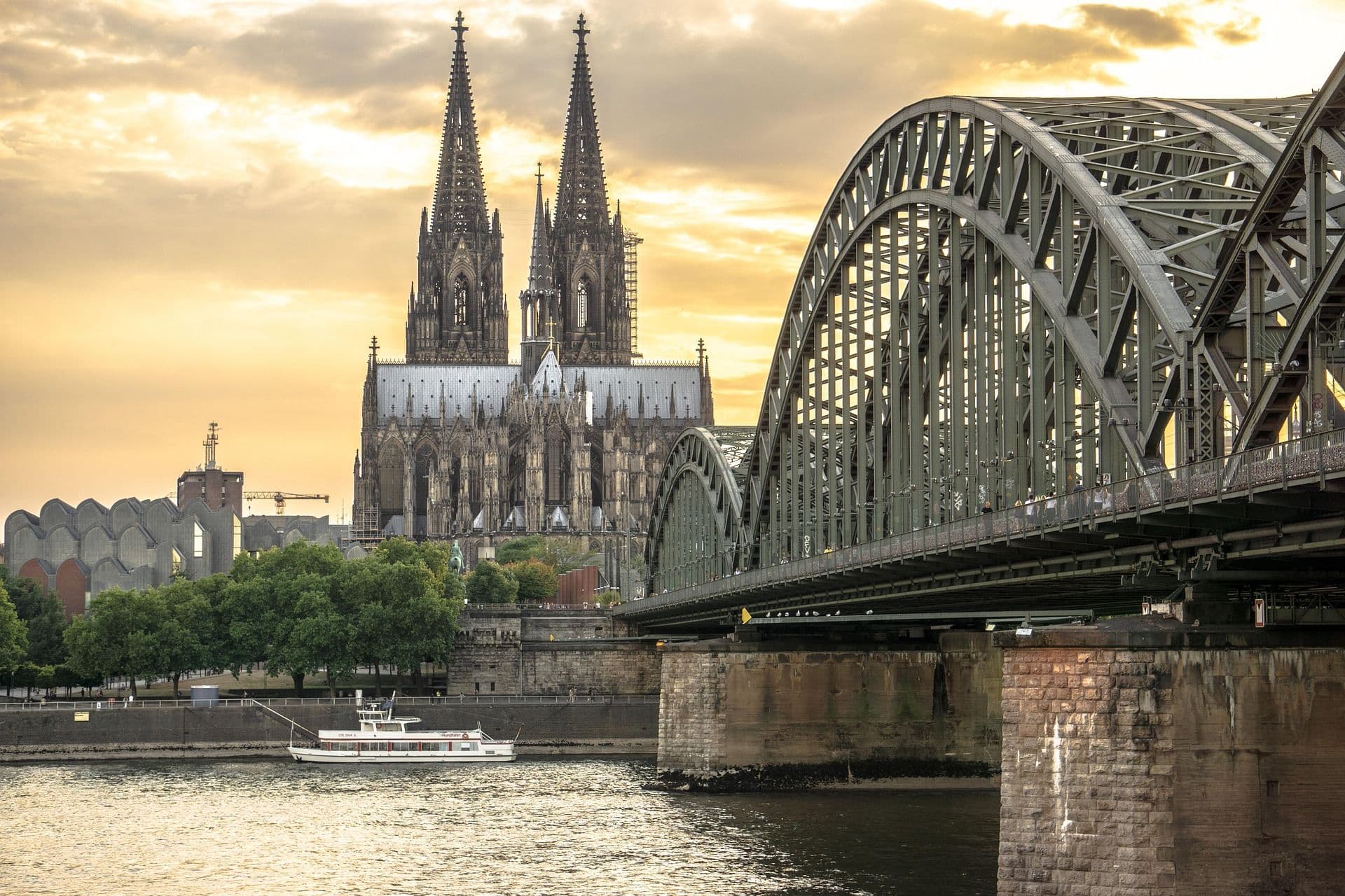 Eine Brücke in Köln.